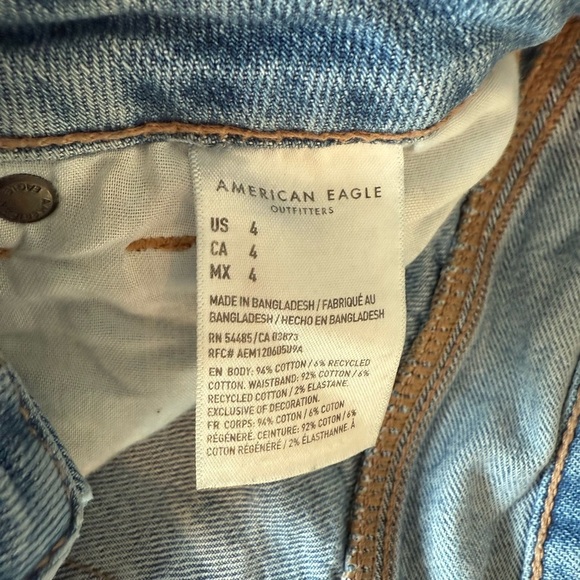 American Eagle Outfitters Light Blue Ripped Jean Shorts - Picture 3 of 3